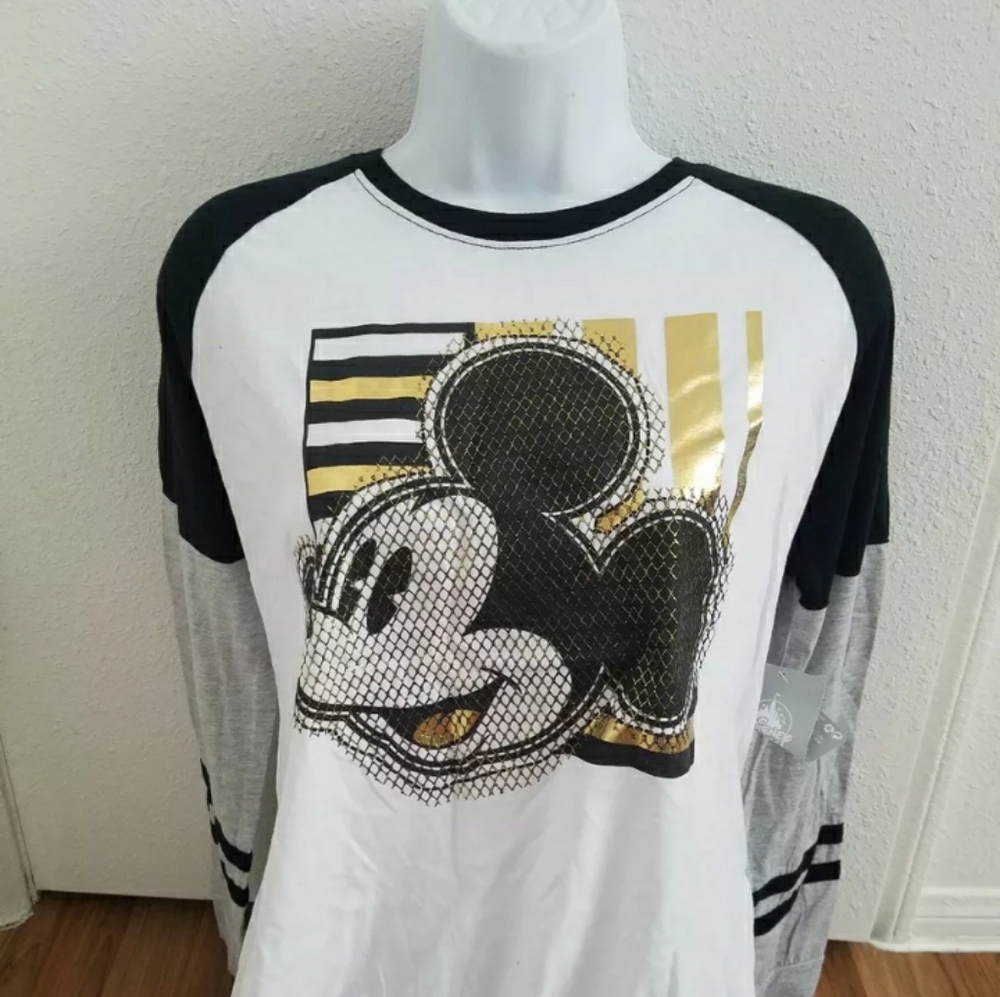 Mickey millenial Disney collection long sleeve Tee